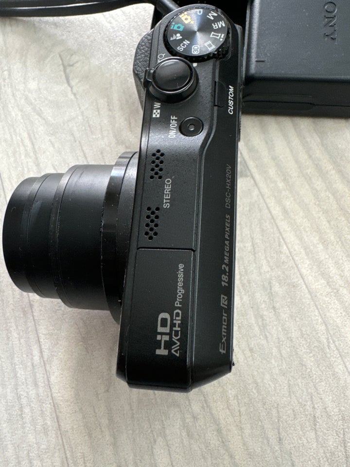 Sony, DSC-HX20V, 18,2 megapixels