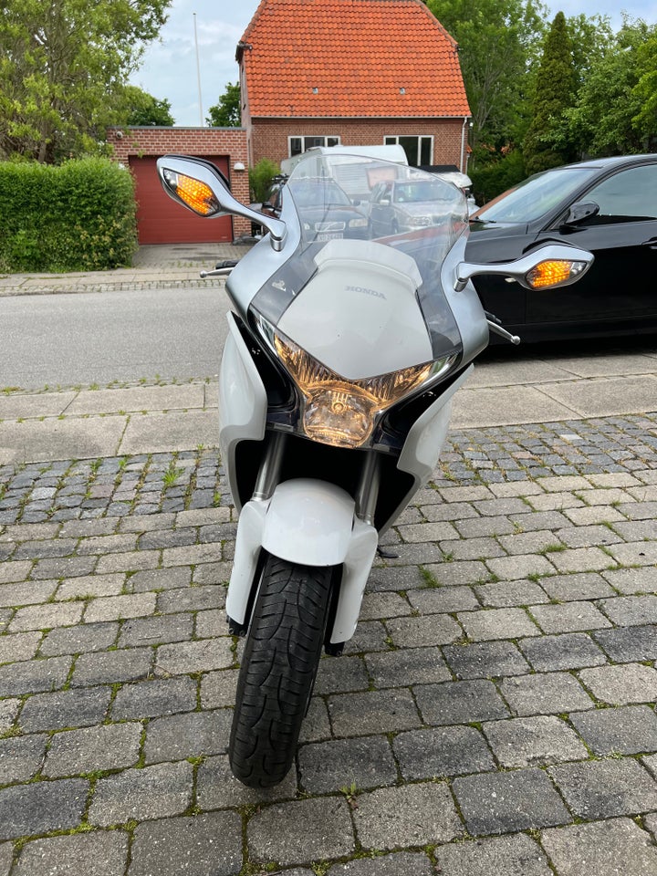 Honda, Honda VFR 1200, 1200 ccm