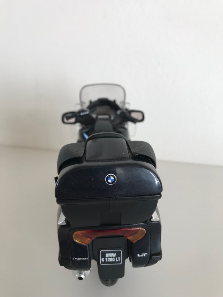 Modelmotorcykel, BMW K1200LT NewRay, skala 1:12