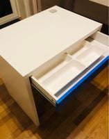 Skrivebord, Ikea, b: 73 d: 50 h: 75