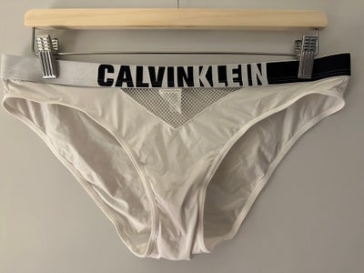 Undertøj, Underbukser, Calvin Klein, str. L,  Hvid,  Næsten som ny, Calvin Klein underbukser i hvid 