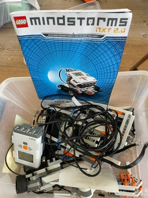 Lego Mindstorm, NXT 2.0, Med både manual og disk. Der er en masse ledninger, både til motorerne og t