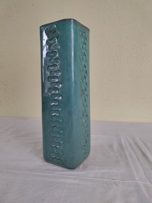 Keramik, Vase, Ukendt, Kvadratisk turkis farvet retro vase.