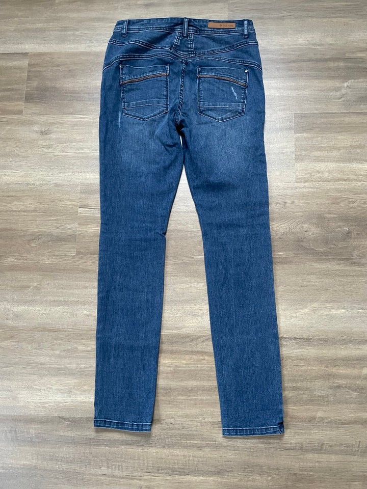 Jeans, Culture, str. 30