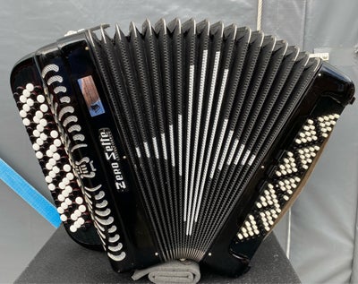 Knapharmonika, Zero Sette B16, Knapharmonika Zero Sette 3kor 4 register 120 basser model B16c sælges