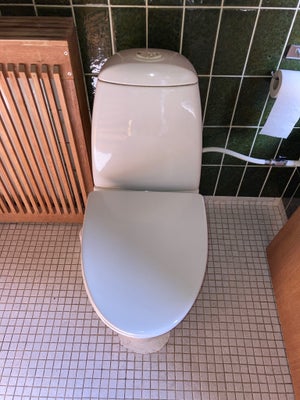 Toilet, IFÖ Sign, Sælges fejler intet og ingen anløbninger
Inkl. originalt toiletsæde.
Kan afprøves 