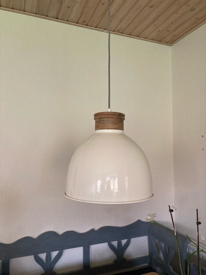 Anden loftslampe