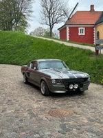 Ford Mustang, 4,7 Fastback, Benzin