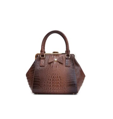 Håndtaske, Håndtaske

Lækker rummelig taske fra Lola Ramona I vegan leather. 1 stort rum, 3 mindre i