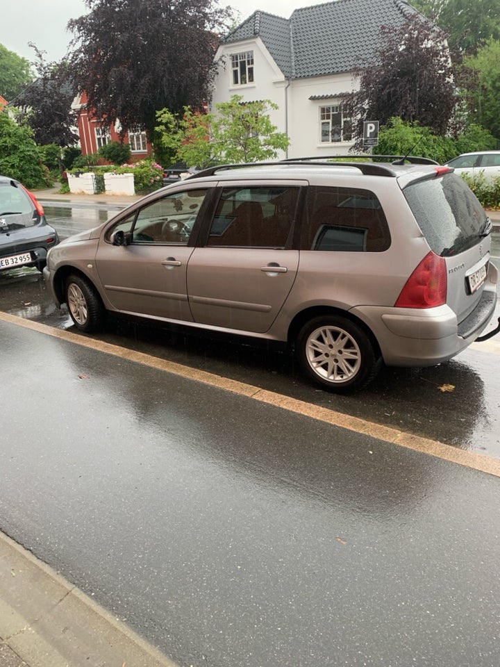 Peugeot 307, Benzin, 2004