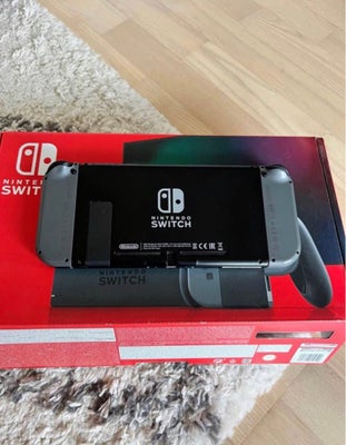 Nintendo Switch, Jeg sælger min Nintendo switch, da den bare står herhjemme og samler støv. Den er i