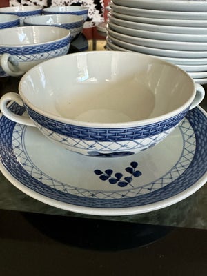 Porcelæn, Suppekop, Trankebar royal Copenhagen, 12 suppe kopper med tallerken 
150 kr pr sæt 