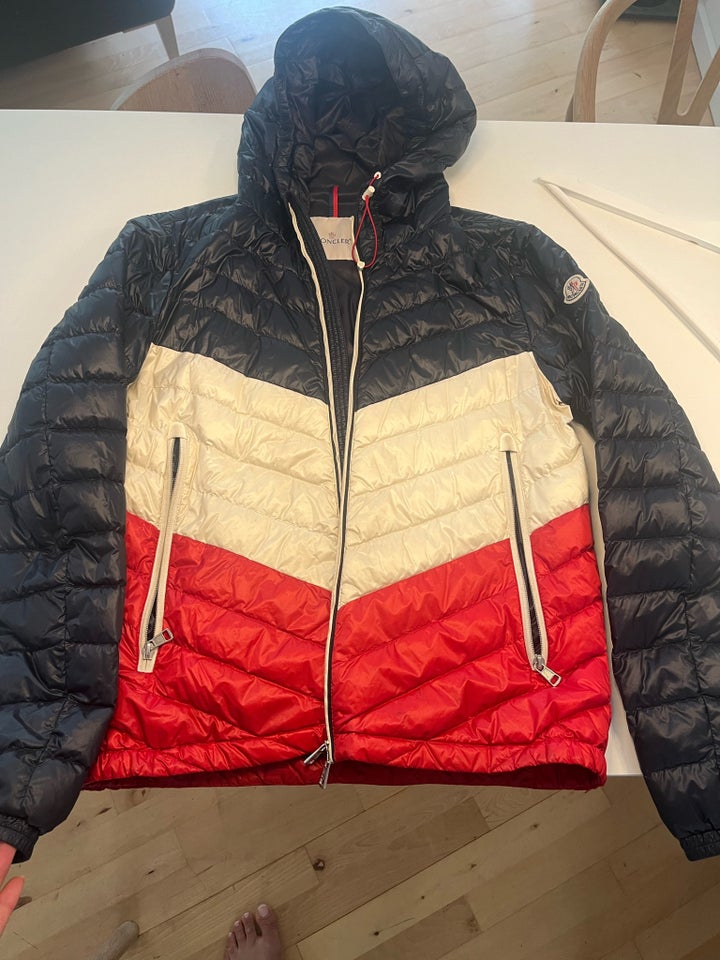 Dynejakke, str. L, Moncler