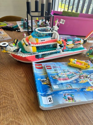 Lego Friends, 41381, Lego friends stort skib med tilhørende figurer, narhval, hjerteformet ø og kora