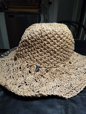 Hat, Stråhat, Handmade, str. Medium,  Natur,  Hæklet reb ?,  Ubrugt