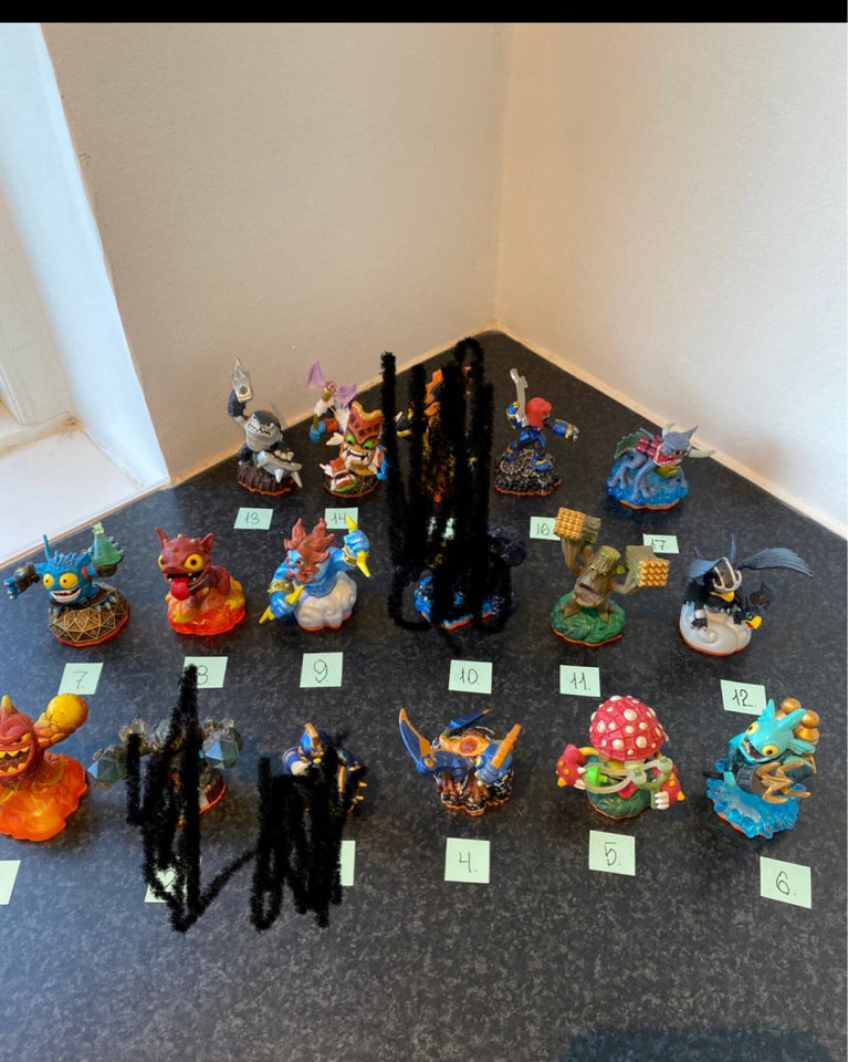 Andet, Universal, Skylanders