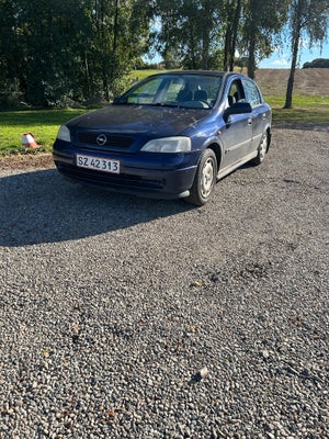 Opel Astra, 1,6 16V CDX, Benzin, 1998, km 236500, 5-dørs, Sælger denne gamle Opel astra g den har kø