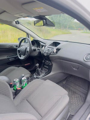 Ford Fiesta, 1,0 SCTi 125 Sport, Benzin, 2014, km 123500, hvid, træk, nysynet, klimaanlæg, aircondit