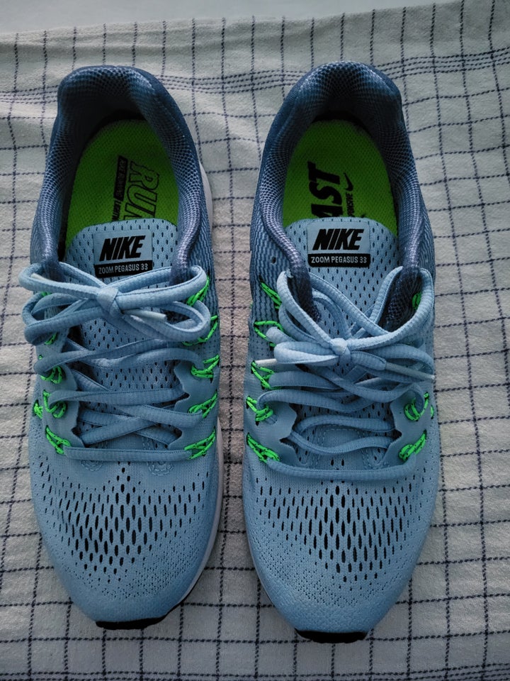 Sportssko, str. 38,5, Nike