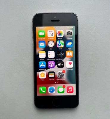 iPhone SE 1. generation, 32 GB, God, Iphone SE1 i grå med 32gb i super god stand og alt virker som d