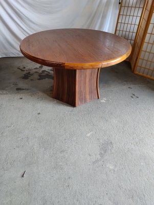 Spisebord, teaktræ, rundt, b: 120 l: 120, rundt spisebord i teaktræ 
højde 70 cm den kan komme lidt 