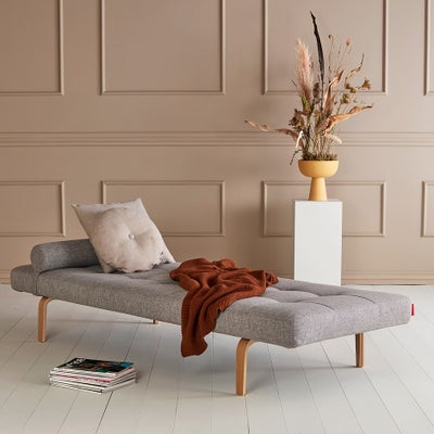 Daybed, Innovation Living, Napper Bow Daybed fra Innovation Living

Superlækker minimalistisk daybed