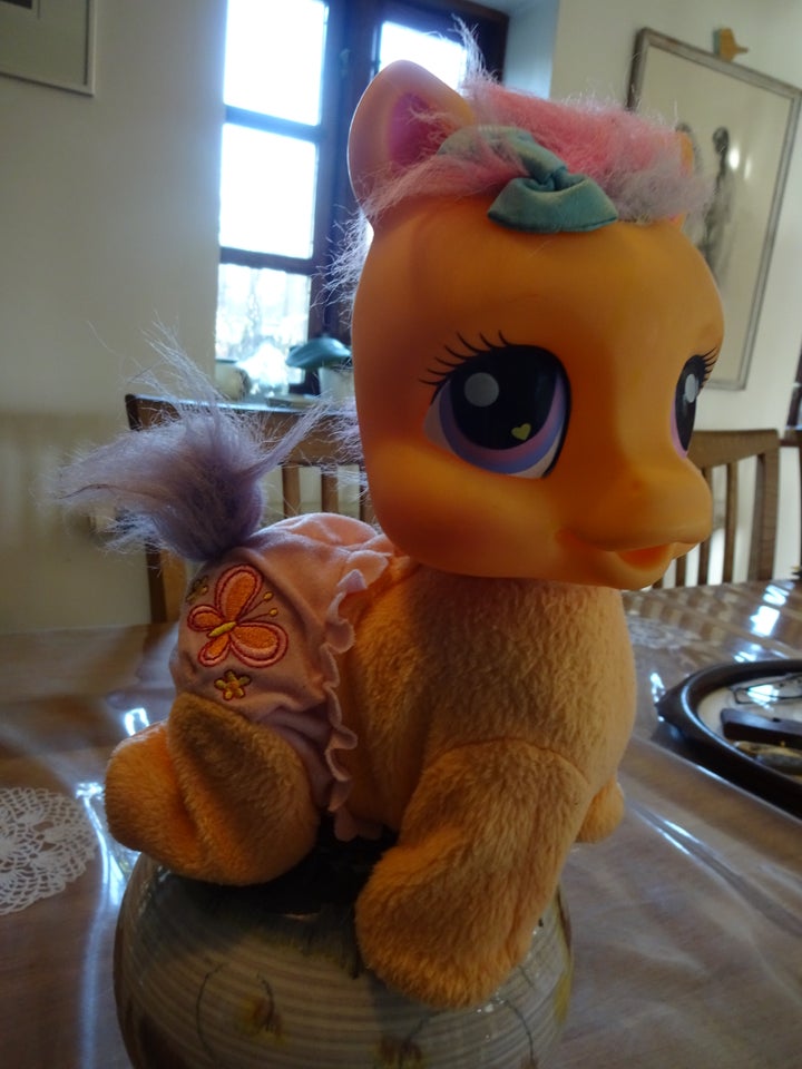 My Little Pony, Talende pony, Hasbro