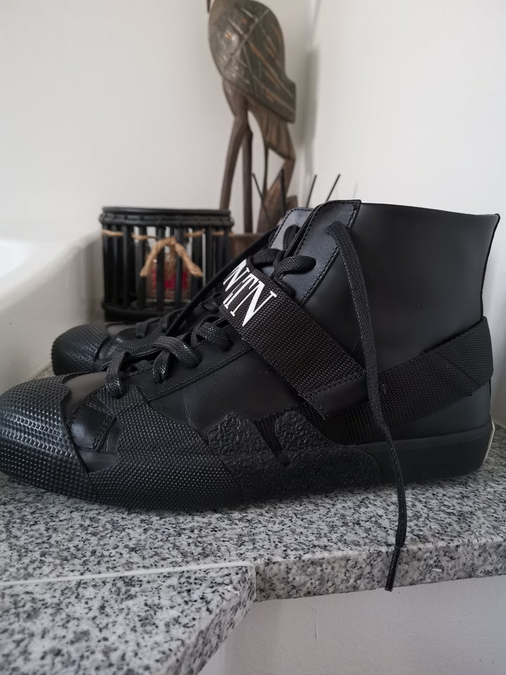 Sneakers, Valentino Garavani, str. 40