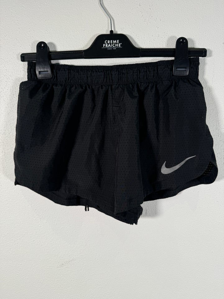 Løbetøj, Nike Drifit løbeshorts , Nike