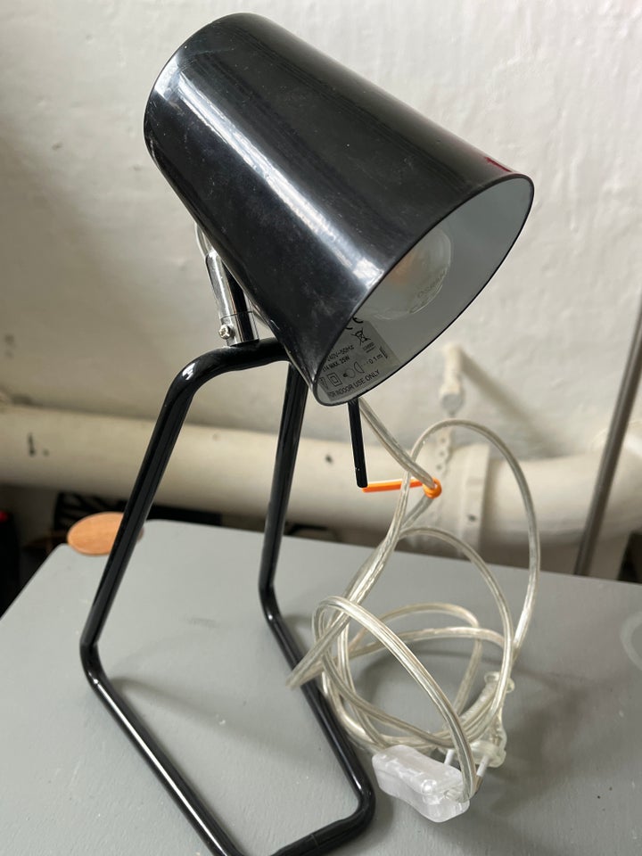 Anden arkitekt, Leitmotiv lampe , bordlampe