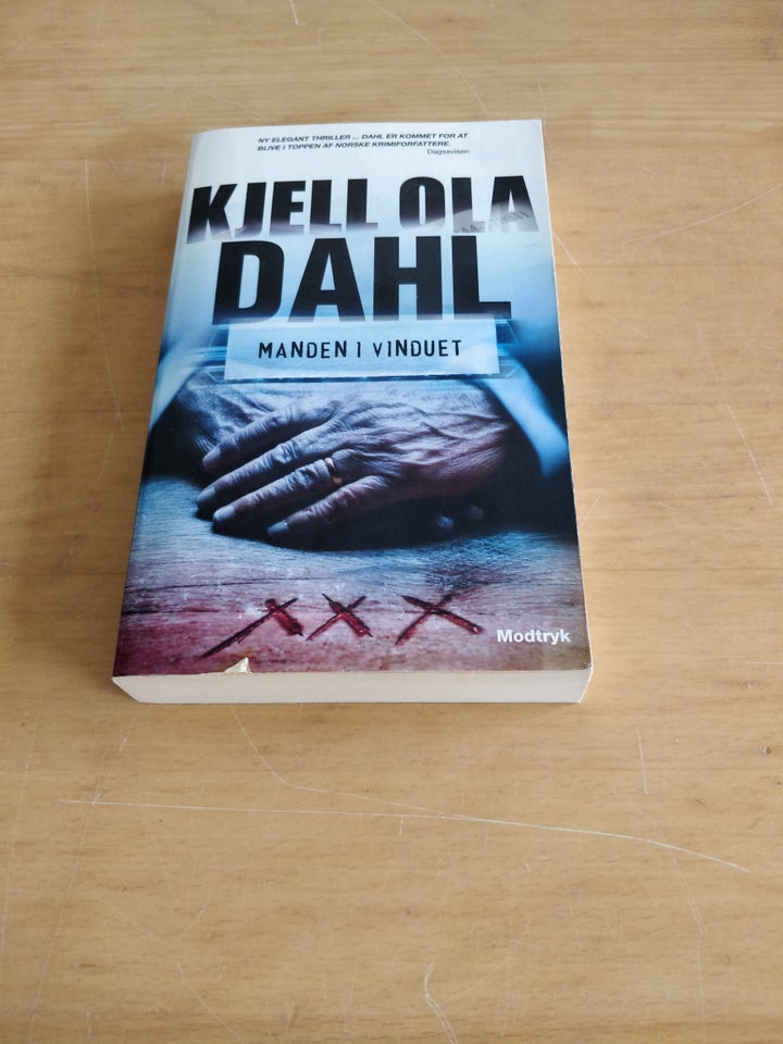 Manden i vinduet, Kjell Ola Dahl, genre: krimi og spænding