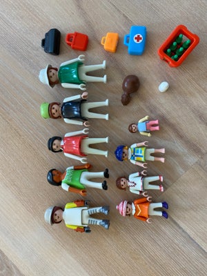 Playmobil, “Kvinder” og børn, Retro playmobil, 5 “kvinder”, 3 børn, 1 baby, 4 tasker, kasse sodavand