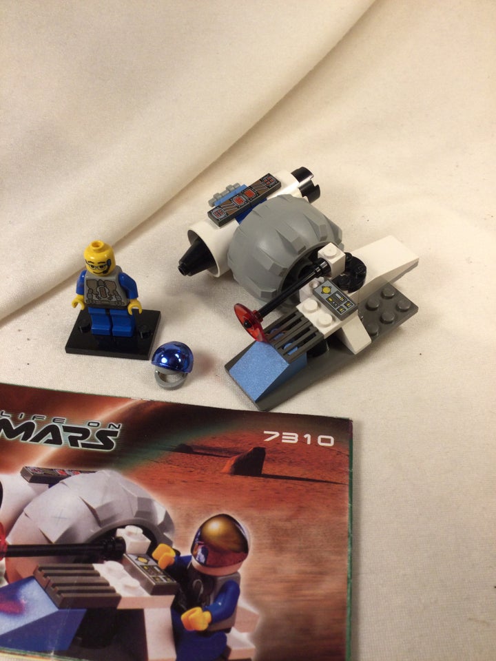 Lego Space, 7310