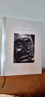 Gudernes Føde, Mikael Grønlykke, anden bog, Coffee table book 
Sommerbird - Gudernes Føde, af Mikael