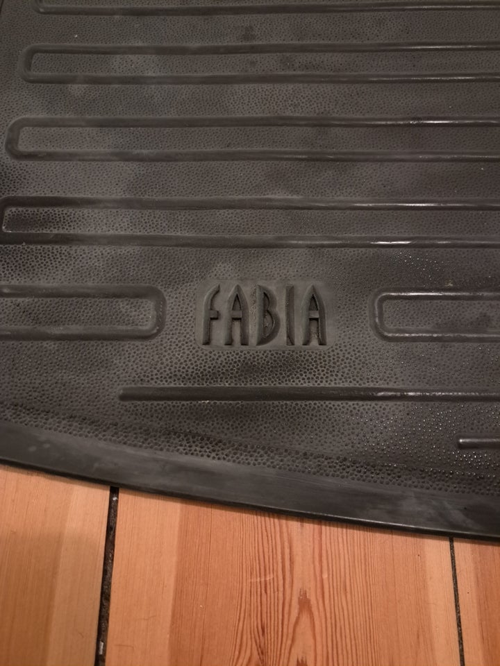 Bagagerumsbakke, Skoda Fabia combi fra 02 - 07