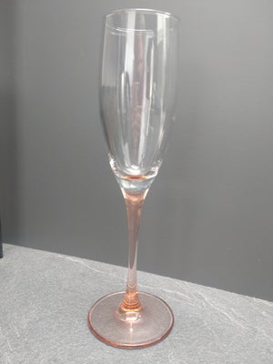Glas, Champagnefløjter, Luminarc, 5 stk. fine franske Luminarc champagneglas med rosa stilk.

Sælges