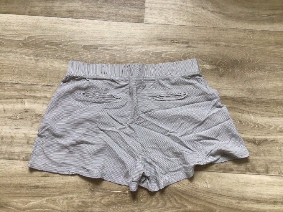 Shorts, Calvin Klein , str. 38