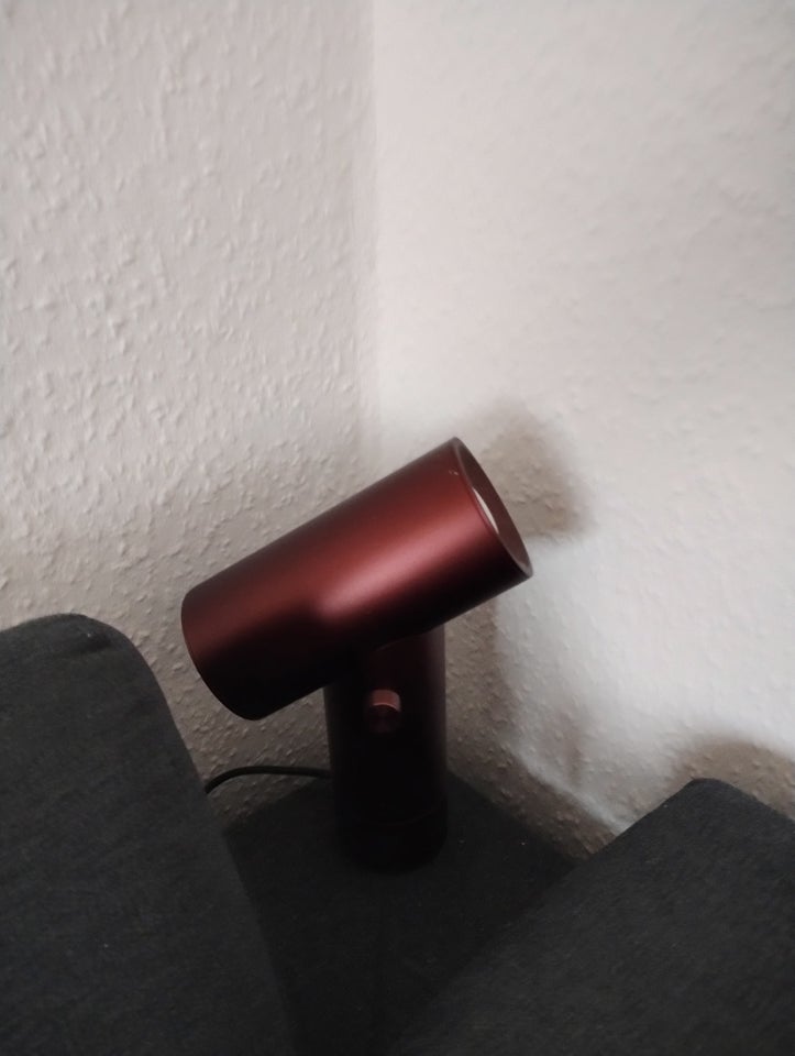 Anden bordlampe, Muuto Beam