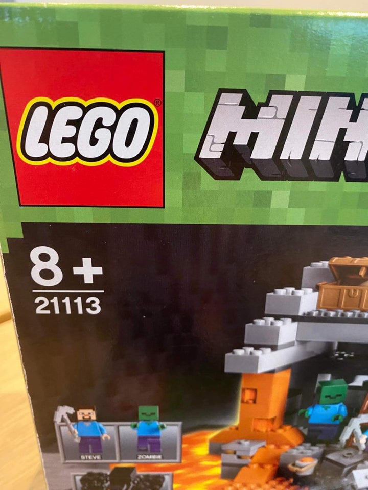 Lego Minecraft, 21113