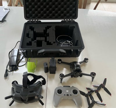 Drone FPV, DJI, Som ny med kuffert og nødvendige kabler og tilbehør. Prisen er fast, så ønsker ingen