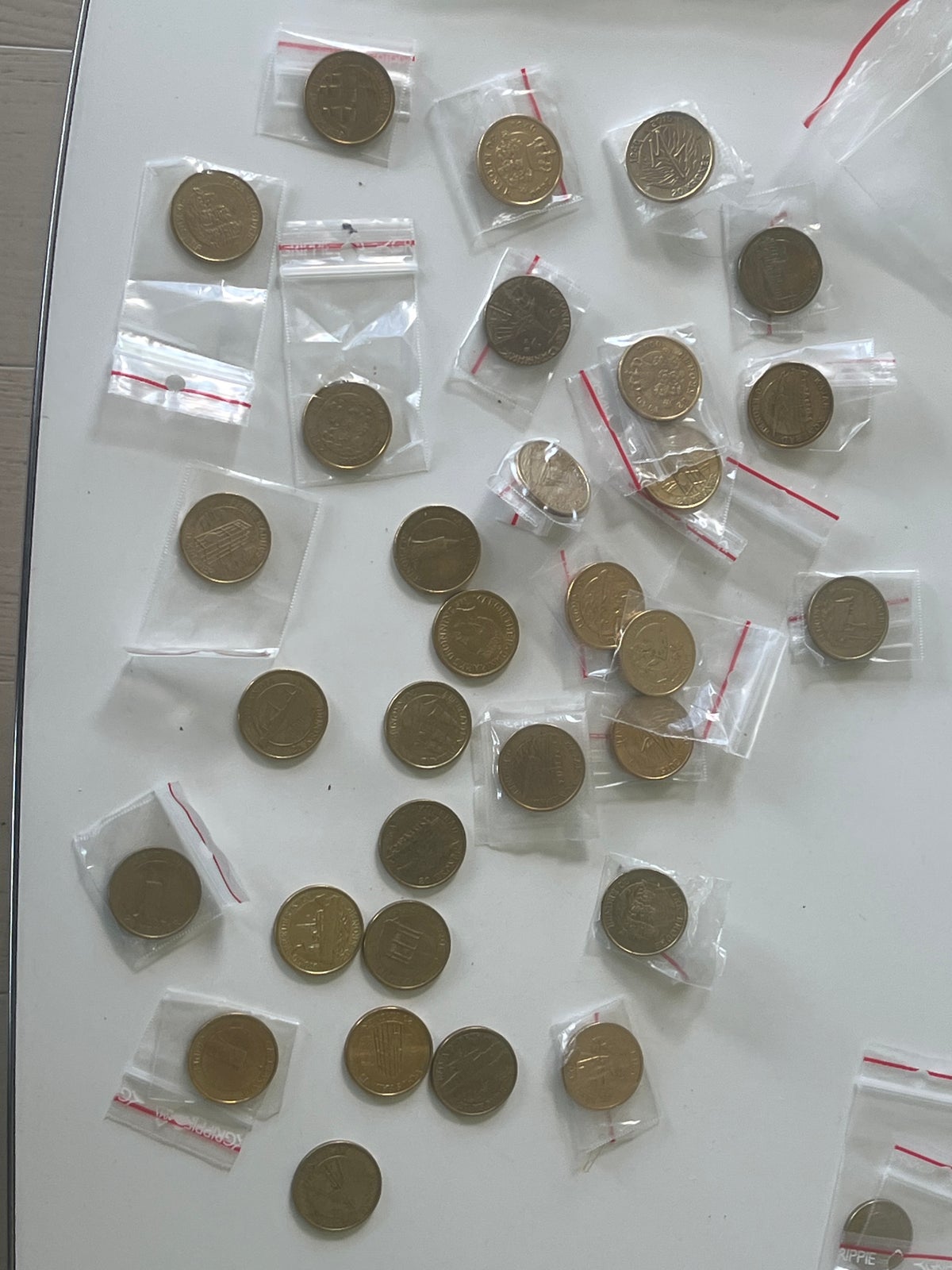 Danmark, mønter, 20 kr og 10kr