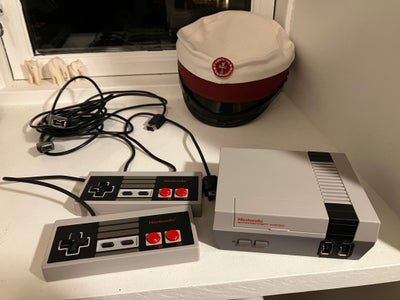 Nintendo NES, Classic, Perfekt, (RESERVERET)

Brugt meget sparsommeligt og købt mest som en souvenir