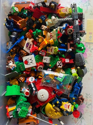Lego Super Mario, Lego Super Mario Blandet. Ca. 5.5kg, Køb en masse blandet Lego Super Mario som vej