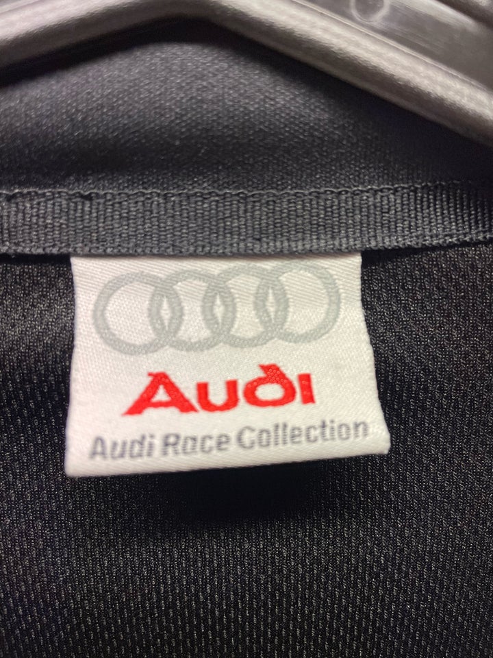 Jakke, str. L, Audi