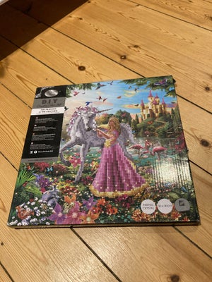 Perler, DIY diamond painting, NYT!!’ DIY crystal art kit

Princess and the unicorn

30x30

Nypris 30