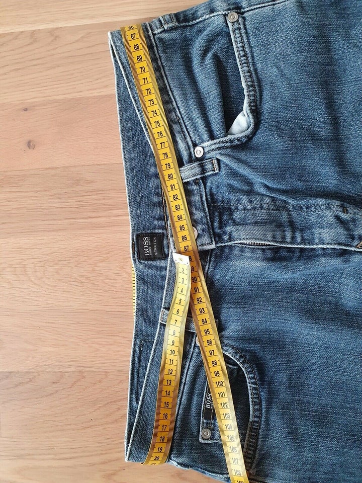 Jeans, Hugo Boss, str. 33