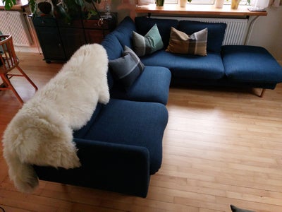 Sofa, polyester, 3 pers. , Ilva, Sofa model Bjorn, højrevendt sofa med pufafslutning. L 262 x H 60,5
