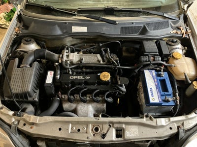 Opel Astra, 1,6 16V Comfort, Benzin, 2001, km 195000, sølvmetal, aircondition, ABS, airbag, 5-dørs, 