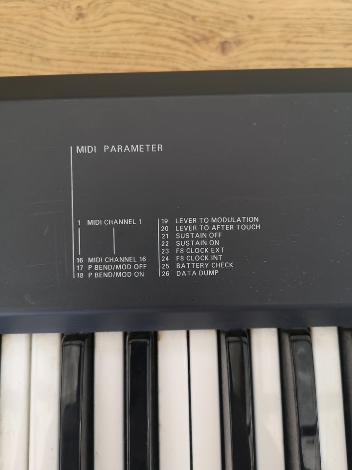 Midi keyboard, Roland A-30