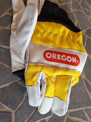Sav hansker, Oregpn, Helt nye sav Handsker fra Oregon 
St10.

Jeg har FX.
Se også mine andre annonce